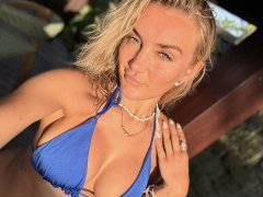 English Olivia - Verified escort in London