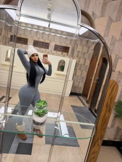 Julia Brazilian 🇧🇷  Party ... - Photo gallery