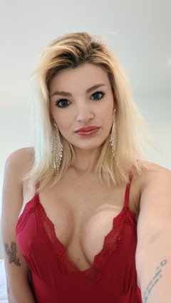 .TheQueenNatasha.GFE i have party ...