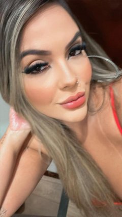 Portrait of Yasmin Hot Brazilian ...