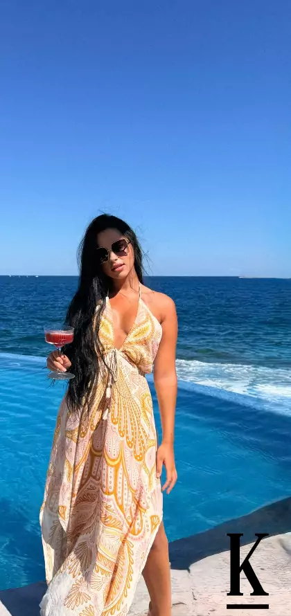 stories-slider-content