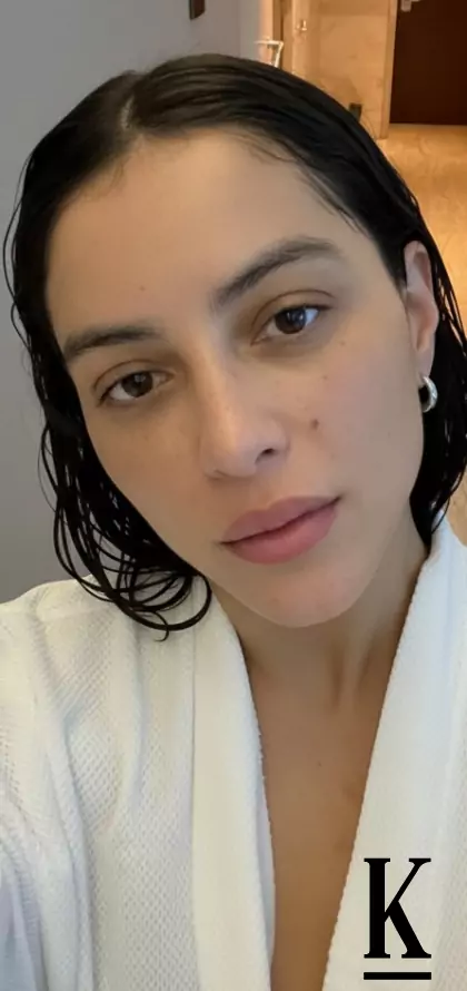 stories-slider-content