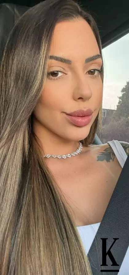 stories-slider-content