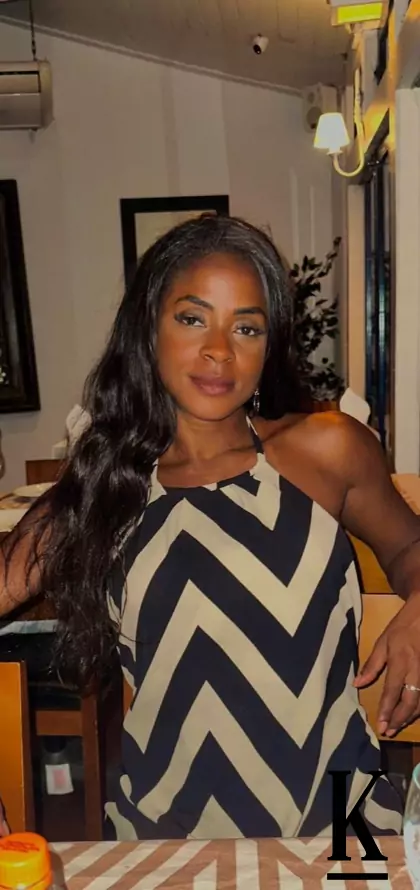 stories-slider-content