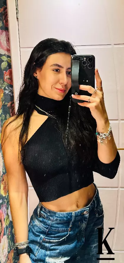 stories-slider-content