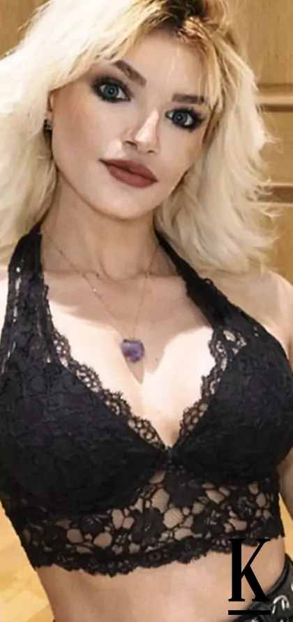 stories-slider-content