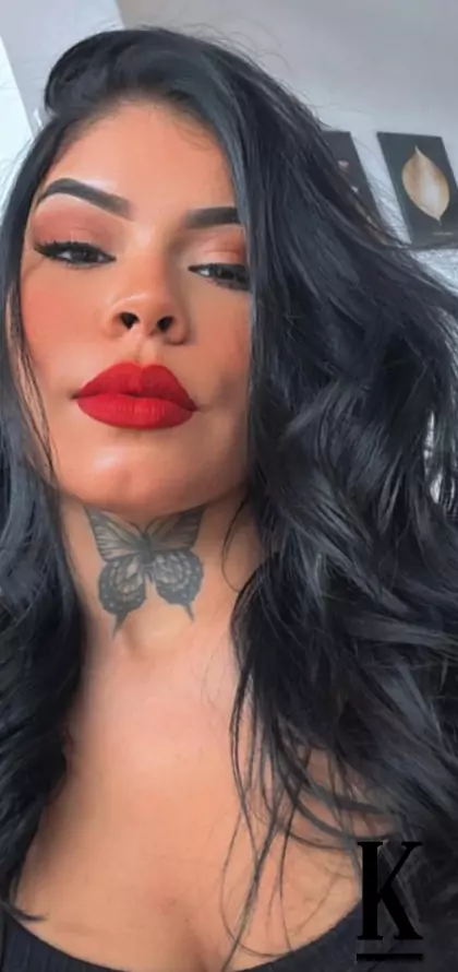 stories-slider-content