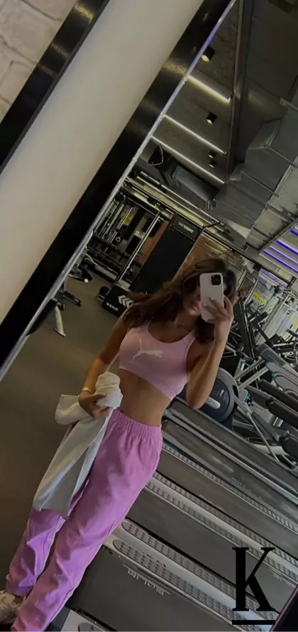 stories-slider-content