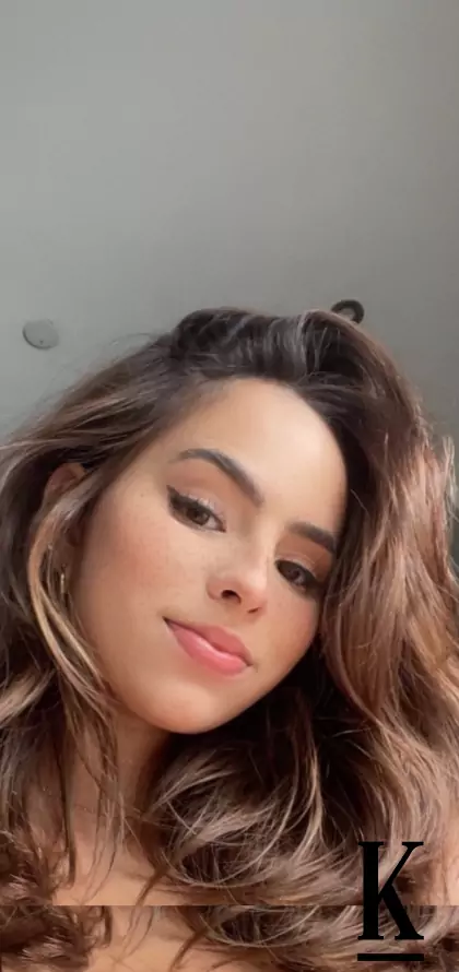 stories-slider-content