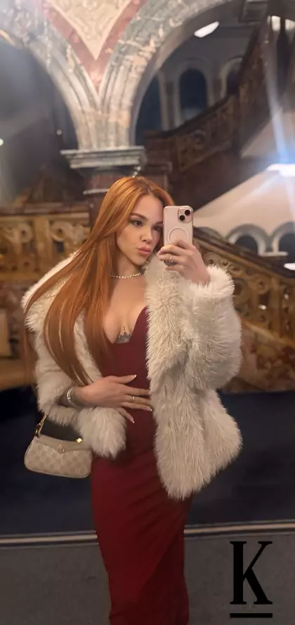 stories-slider-content