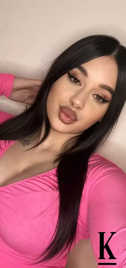 stories-slider-content