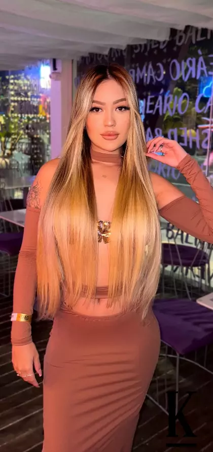 stories-slider-content