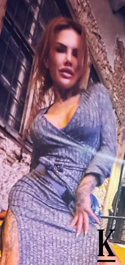 stories-slider-content