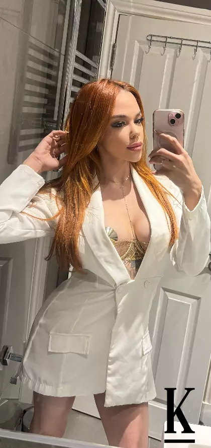 stories-slider-content