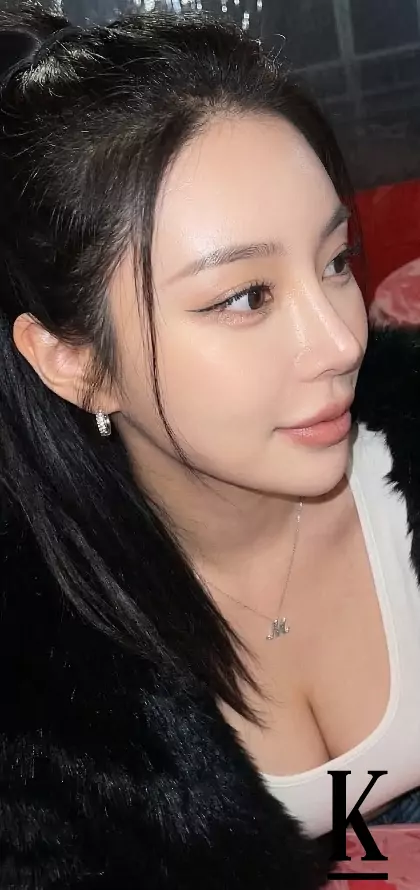 stories-slider-content