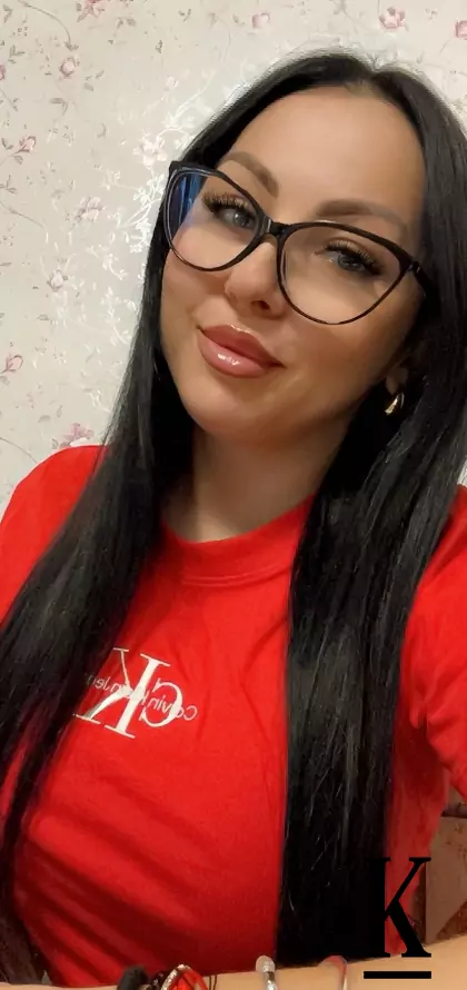 stories-slider-content