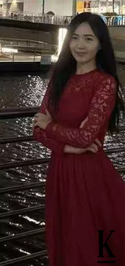 stories-slider-content