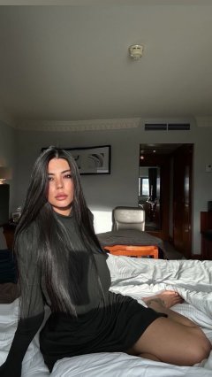 Full gallery of Candy