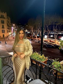 Latina Party Lover❄️